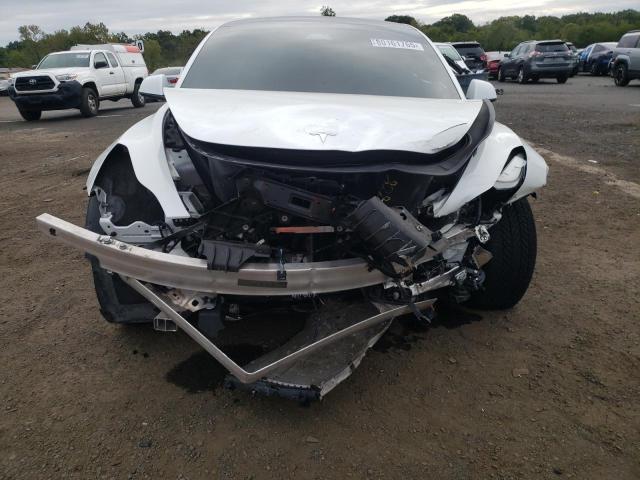 5YJ3E1EB3NF165029 - 2022 TESLA MODEL 3 Blanco foto 5