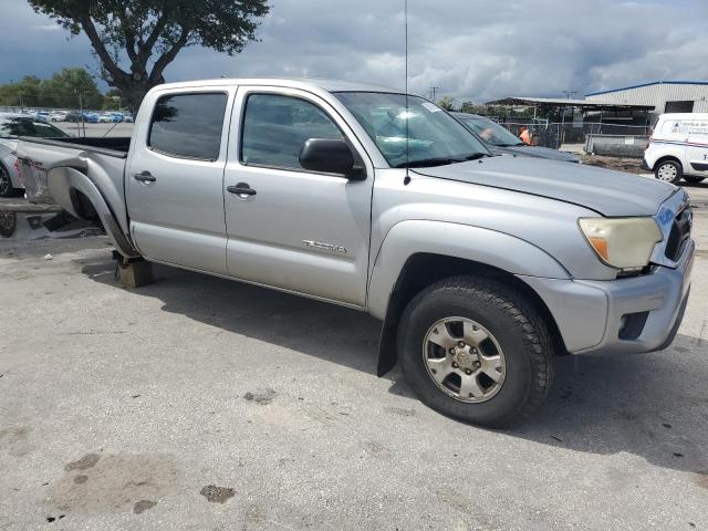 5TFJU4GN4FX088777 - 2015 TOYOTA TACOMA DOUBLE CAB PRERUNNER SILVER photo 4