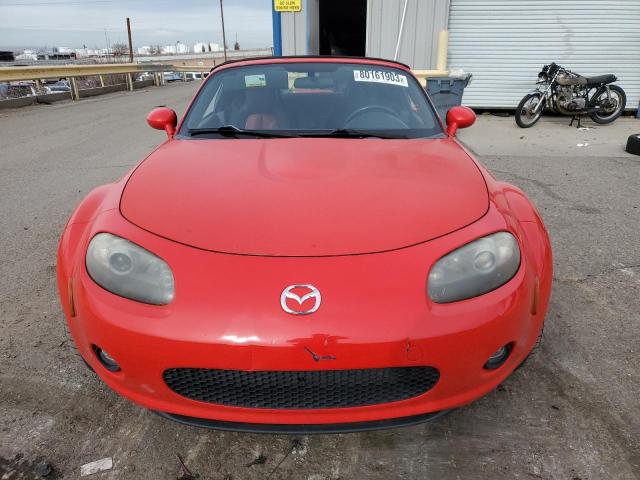 JM1NC25F160106861 - 2006 MAZDA MX-5 MIATA RED photo 5