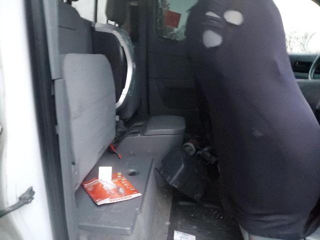 5TETU4GN0AZ697035 - 2010 TOYOTA TACOMA PRERUNNER ACCESS CAB WHITE photo 10