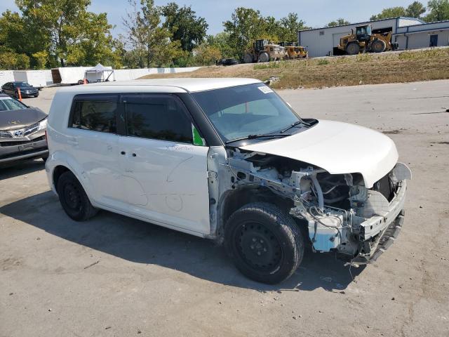 JTLZE4FE2EJ060872 - 2014 TOYOTA SCION XB 白色 照片 4
