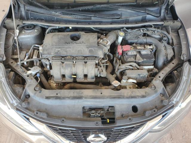 3N1AB7AP8JY279453 - 2018 NISSAN SENTRA S 灰色 照片 11