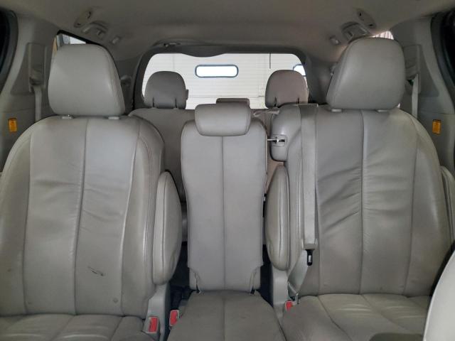 5TDYK3DC0CS232036 - 2012 TOYOTA SIENNA XLE GRAY photo 10