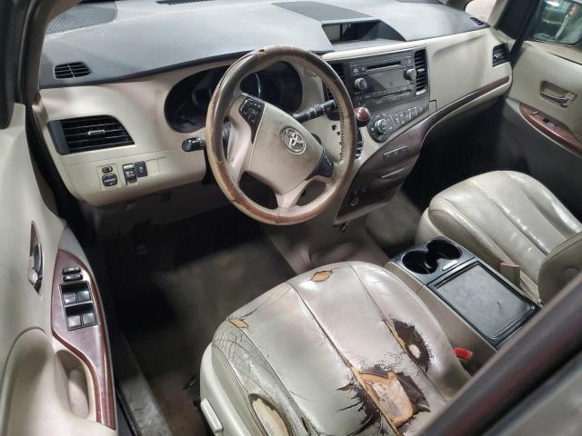 5TDYK3DC0CS232036 - 2012 TOYOTA SIENNA XLE GRAY photo 8