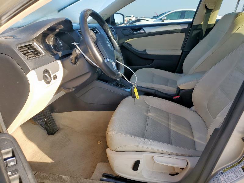 3VWD07AJ0EM268307 - 2014 VOLKSWAGEN JETTA SE SILVER photo 7