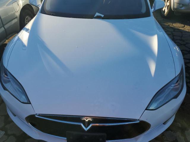 5YJSA1H13EFP52292 - 2014 TESLA MODEL S WHITE photo 11