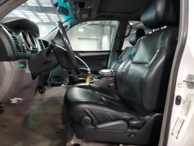 JTEBT14R248015830 - 2004 TOYOTA 4RUNNER SR5 თეთრი ფოტო 7