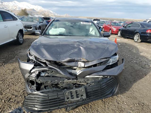 4T1B11HKXKU239841 - 2019 TOYOTA CAMRY L GRAY photo 5