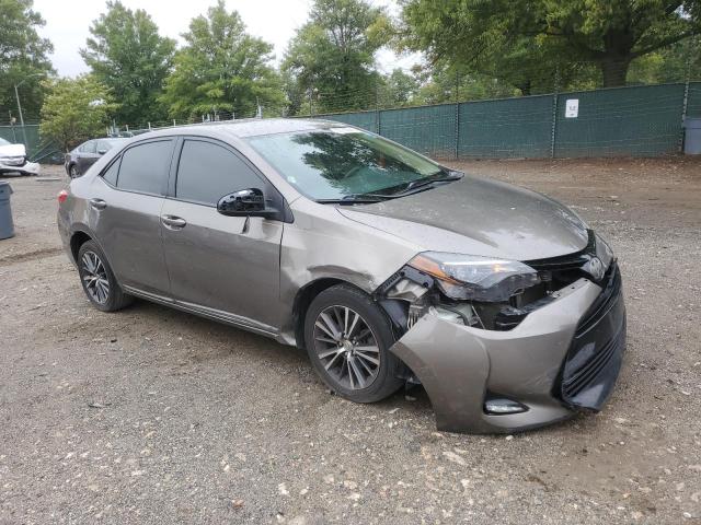 5YFBURHE2JP774176 - 2018 TOYOTA COROLLA L 灰色 照片 4