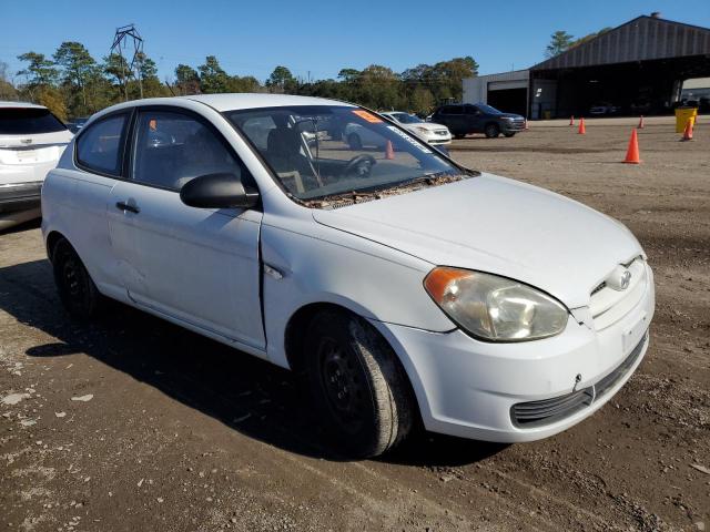 KMHCM36C17U029848 - 2007 HYUNDAI ACCENT GS WHITE photo 4