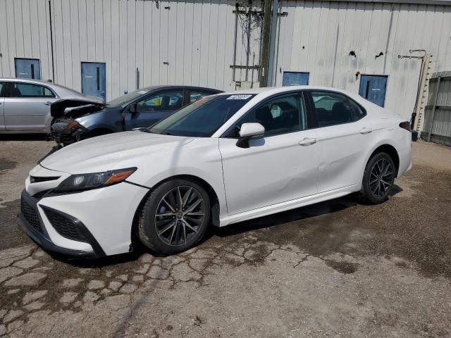 2022 TOYOTA CAMRY SE, 