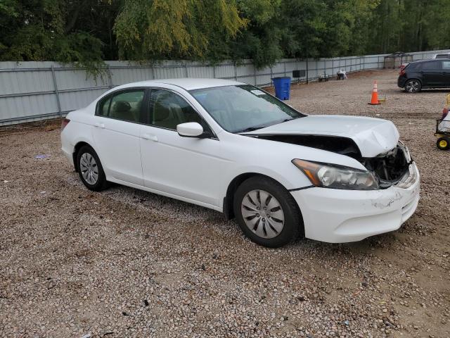 1HGCP2F39CA148993 - 2012 HONDA ACCORD LX WHITE photo 4