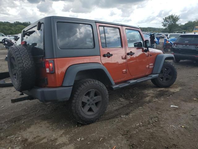 1C4BJWDG8EL218595 - 2014 JEEP WRANGLER U SPORT BROWN photo 3