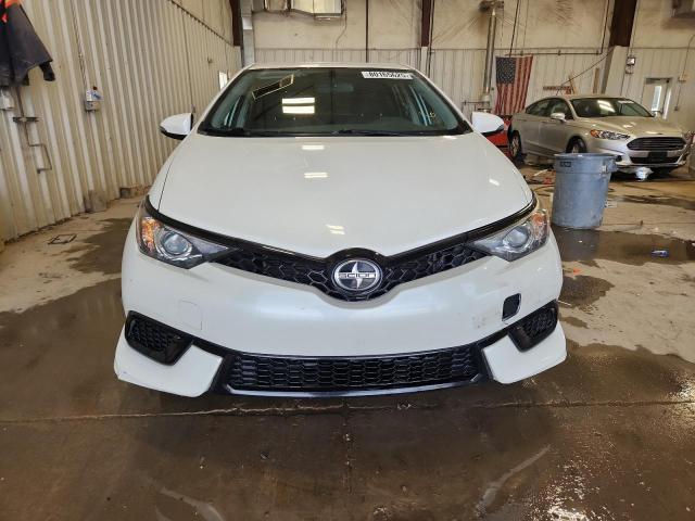 JTNKARJE8GJ505000 - 2016 TOYOTA SCION IM Weiß Foto 5