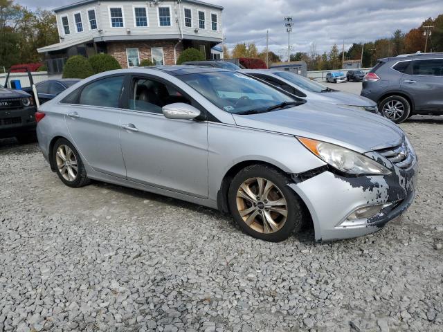 5NPEC4AC0DH578119 - 2013 HYUNDAI SONATA SE SILVER photo 4
