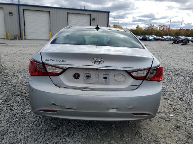 5NPEC4AC0DH578119 - 2013 HYUNDAI SONATA SE SILVER photo 6
