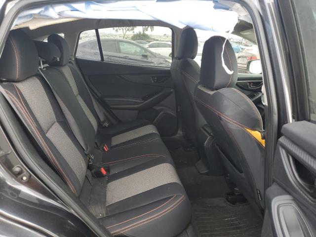 JF2GTABC1JH335923 - 2018 SUBARU CROSSTREK PREMIUM Темно-сірий фото 11