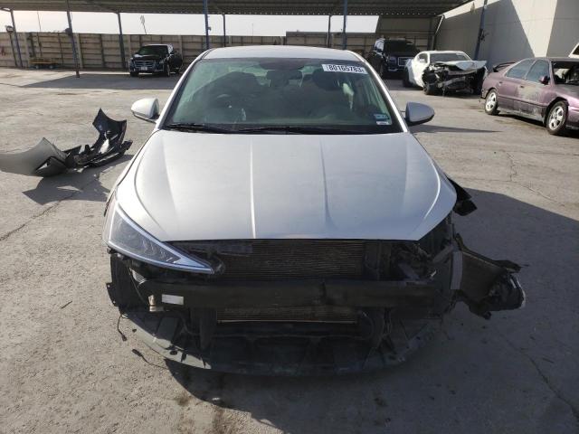 5NPD74LF8KH474319 - 2019 HYUNDAI ELANTRA SE SILVER photo 5