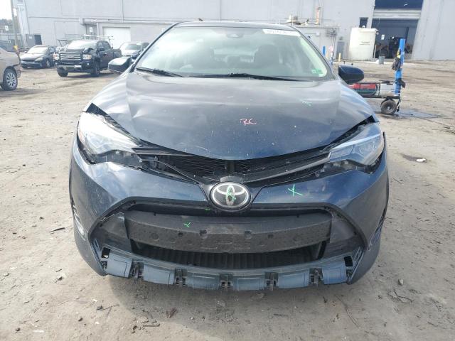 5YFBURHEXHP734812 - 2017 TOYOTA COROLLA L Mavi foto 5