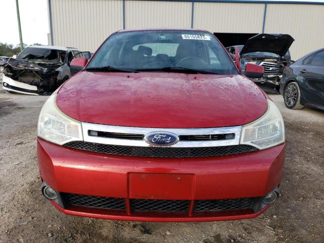 1FAHP36N79W147371 - 2009 FORD FOCUS SES RED photo 5