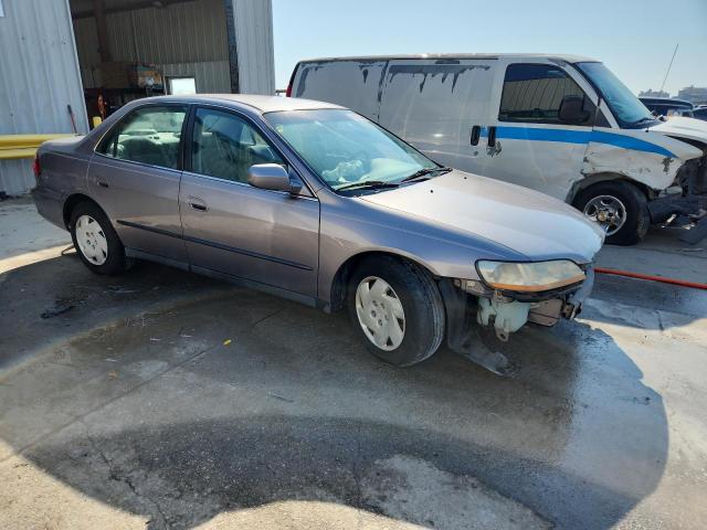 1HGCG1641YA048168 - 2000 HONDA ACCORD LX 银色 照片 4