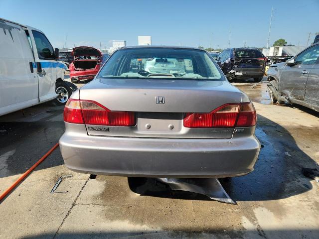 1HGCG1641YA048168 - 2000 HONDA ACCORD LX 银色 照片 6