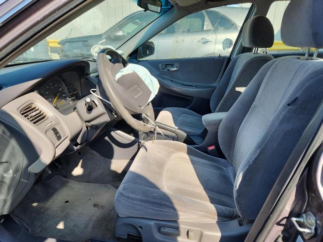 1HGCG1641YA048168 - 2000 HONDA ACCORD LX 银色 照片 7