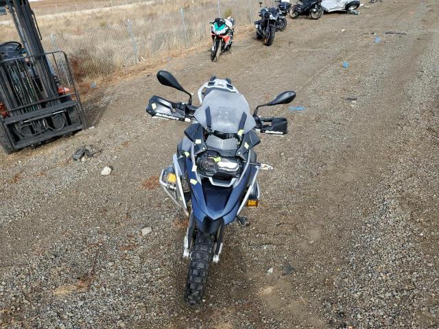 WB10A110XFZ189095 - 2015 BMW R1200 GS BLUE photo 5