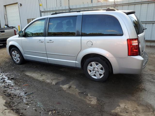 2D4RN4DE5AR435869 - 2010 DODGE GRAND CARA SE SILVER photo 2