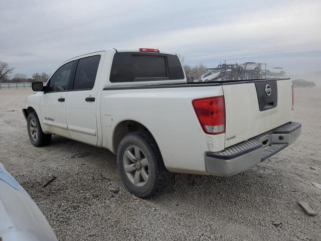 1N6AA0EK8CN312888 - 2012 NISSAN TITAN S WHITE photo 2