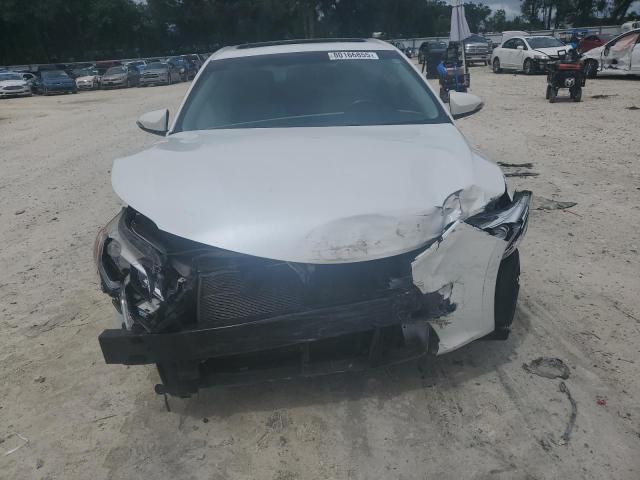 4T1BK1EBXGU217587 - 2016 TOYOTA AVALON XLE WHITE photo 5