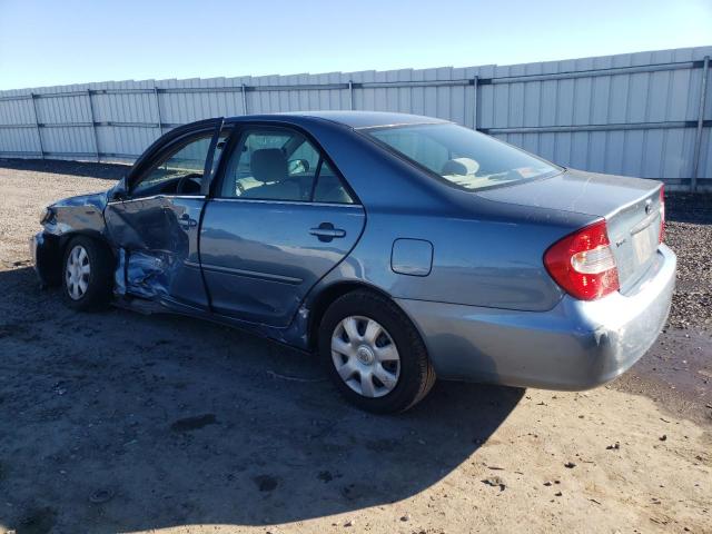 4T1BE32K33U701165 - 2003 TOYOTA CAMRY LE BLUE photo 2