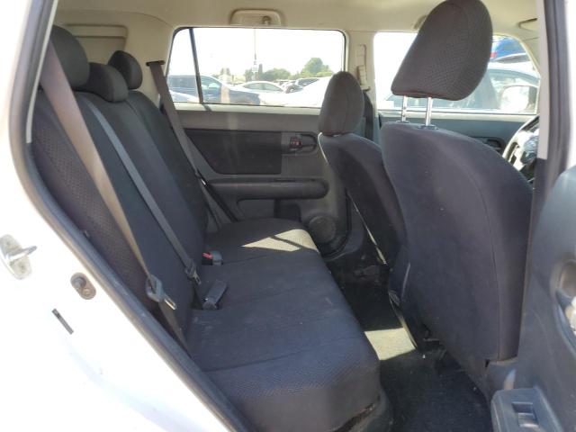 JTLKE50E991079926 - 2009 TOYOTA SCION XB WHITE photo 10
