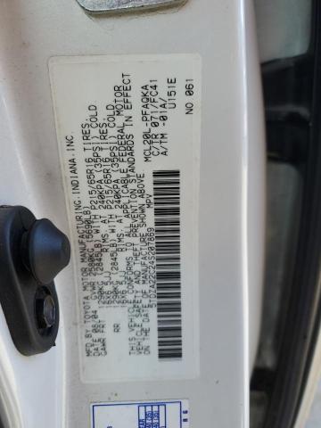 5TDZA22C24S207869 - 2004 TOYOTA SIENNA XLE WHITE photo 13