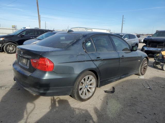 WBAPH7G59BNN04857 - 2011 BMW 328 I BLUE photo 3