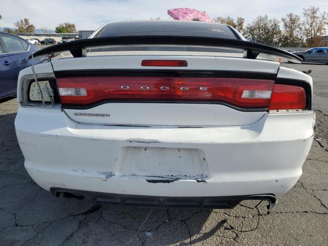 2B3CL3CG6BH553833 - 2011 DODGE CHARGER WHITE photo 6