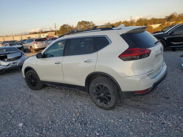 5N1AT2MV2HC886986 - 2017 NISSAN ROGUE SV WHITE photo 2