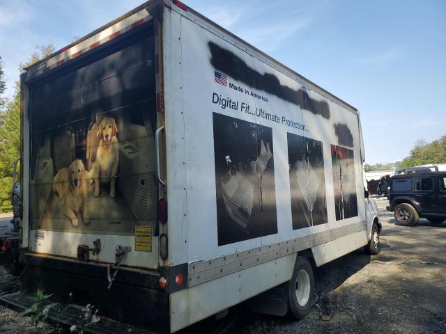 1GB0G3CGXC1177275 - 2012 CHEVROLET EXPRESS G3 WHITE photo 3