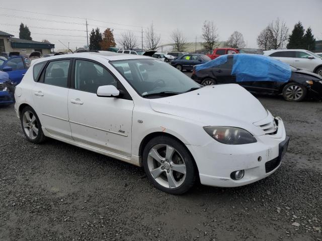 JM1BK343961469874 - 2006 MAZDA 3 HATCHBACK WHITE photo 4