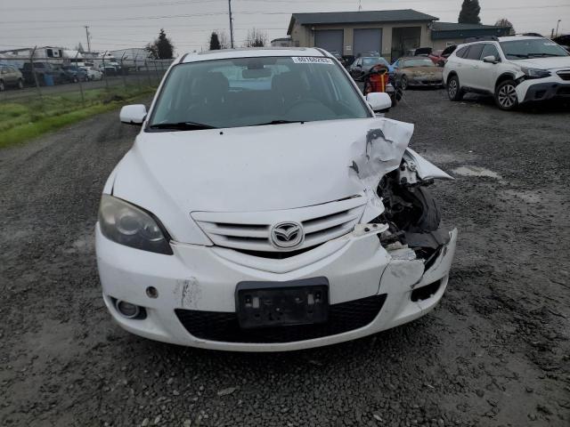 JM1BK343961469874 - 2006 MAZDA 3 HATCHBACK WHITE photo 5