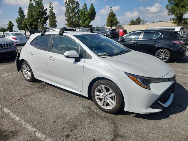 JTND4MBE6M3107656 - 2021 TOYOTA COROLLA SE 白色 照片 4