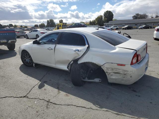 1G1ZE5E71BF381278 - 2011 CHEVROLET MALIBU LTZ WHITE photo 2