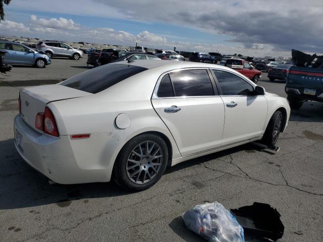 1G1ZE5E71BF381278 - 2011 CHEVROLET MALIBU LTZ WHITE photo 3