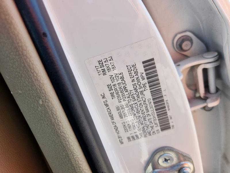 5J8TB3H33JL007470 - 2018 ACURA RDX WHITE photo 14