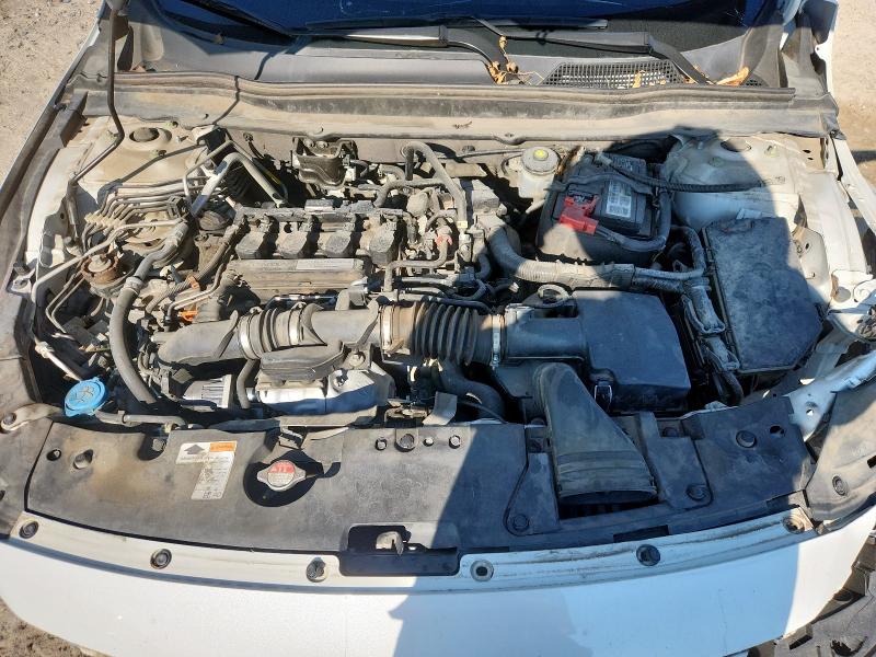 1HGCV1F45JA162122 - 2018 HONDA ACCORD EX თეთრი ფოტო 11