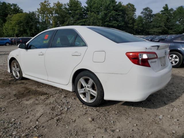 4T1BF1FK2DU693377 - 2013 TOYOTA CAMRY L WHITE photo 2