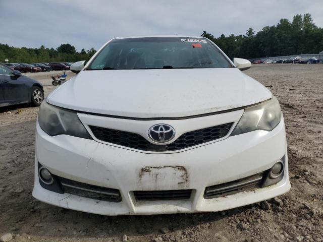 4T1BF1FK2DU693377 - 2013 TOYOTA CAMRY L WHITE photo 5