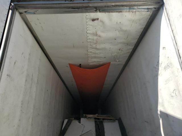 1UYVS2531GU539312 - 2016 UTILITY VS2RA Սպիտակ լուսանկար 5