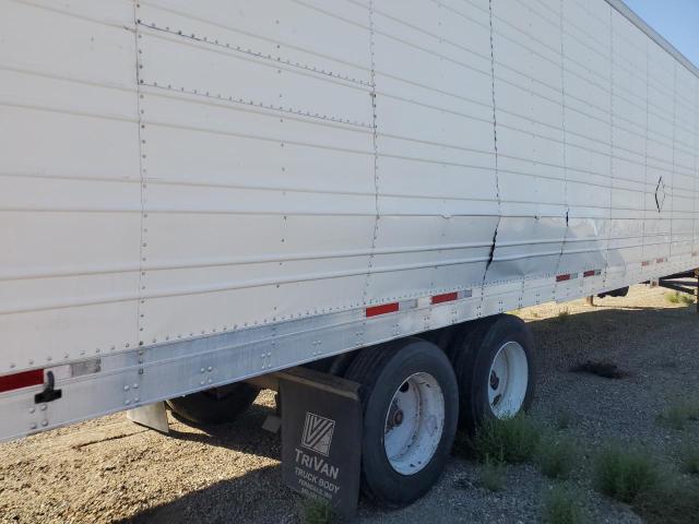 1UYVS2531GU539312 - 2016 UTILITY VS2RA Սպիտակ լուսանկար 9