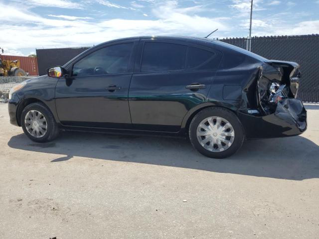 3N1CN7AP7GL880911 - 2016 NISSAN VERSA S 黑色 照片 2